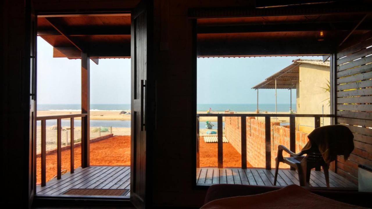 Vengurla Klub Khavana- The Exclusive Beachfront Resort מראה חיצוני תמונה
