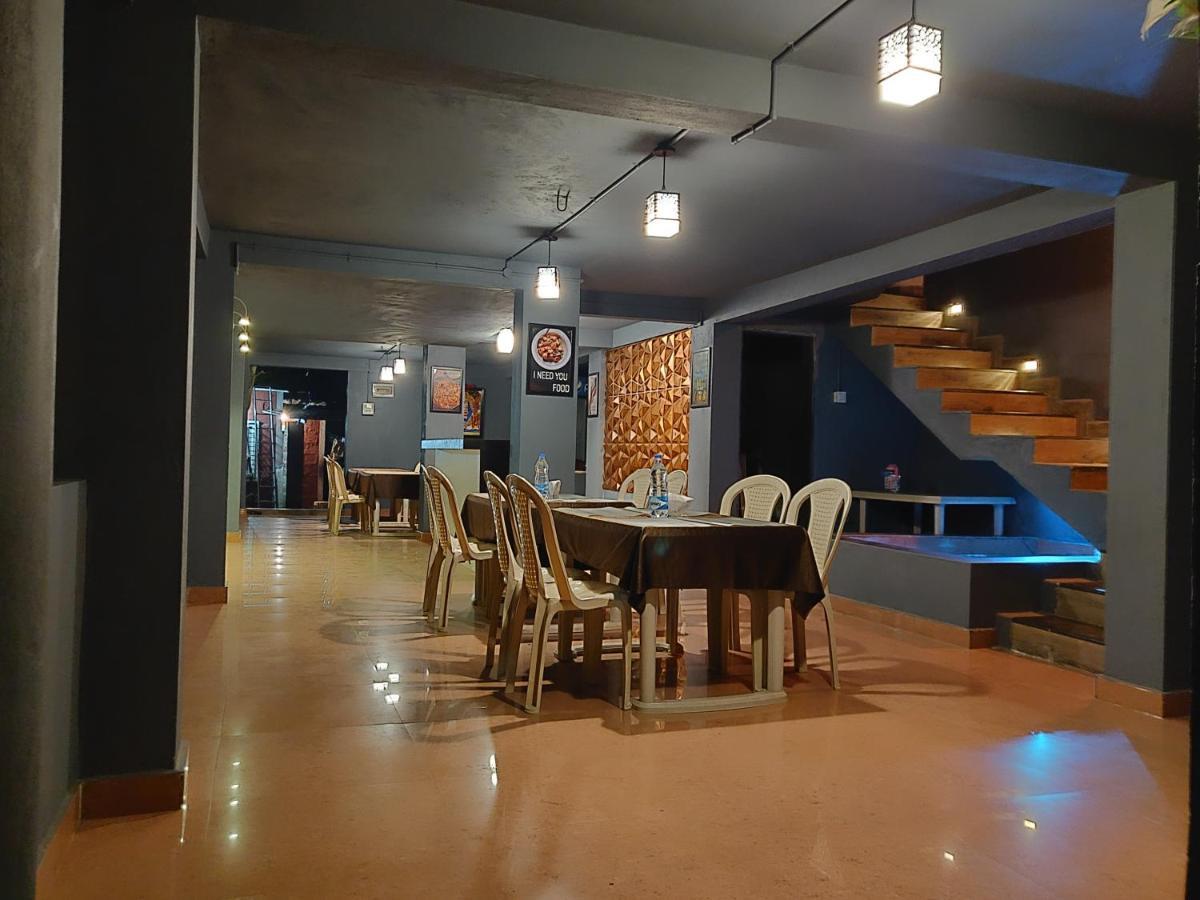 Vengurla Klub Khavana- The Exclusive Beachfront Resort מראה חיצוני תמונה